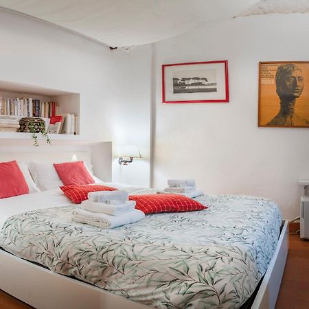 Ferienwohnung Casa De' Medici In Via Giulia Rom Exterior foto