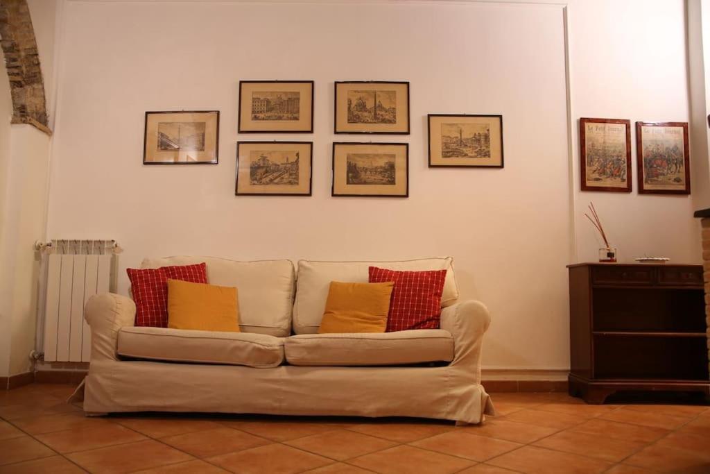 Ferienwohnung Casa De' Medici In Via Giulia Rom Exterior foto